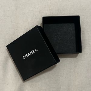 Black Chanel Medium Jewelry Box
